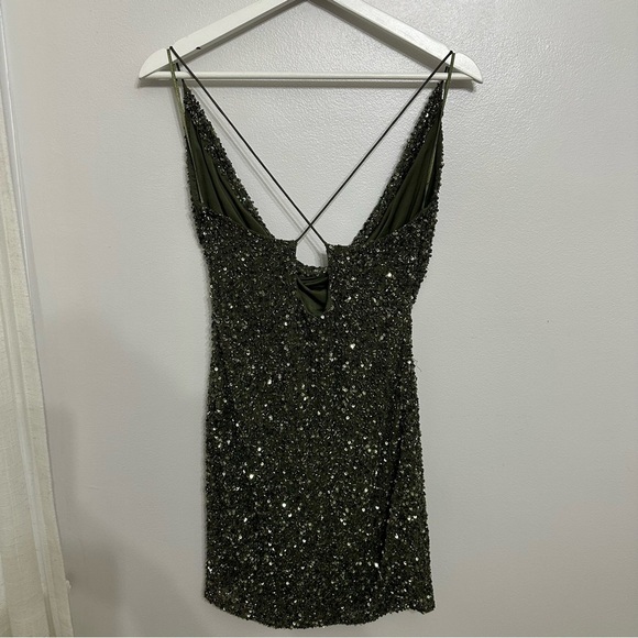 Retrofete Mich Dress in Olive - Picture 4 of 7